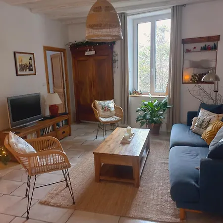 Сasa de vacaciones Le Logis Du Moulin, à 800m De La Cité Médiévale *